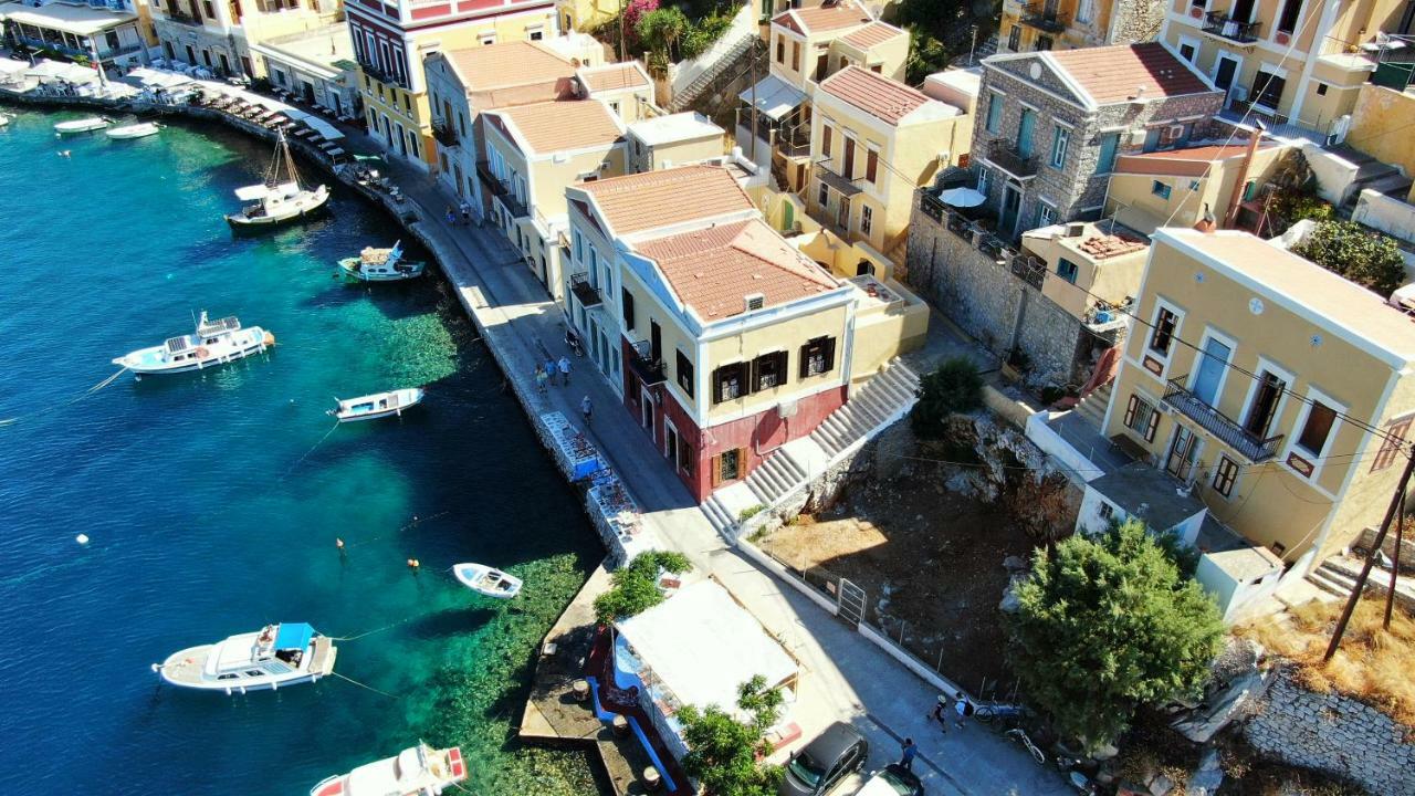 Moschos Mansion Villa Sými Buitenkant foto