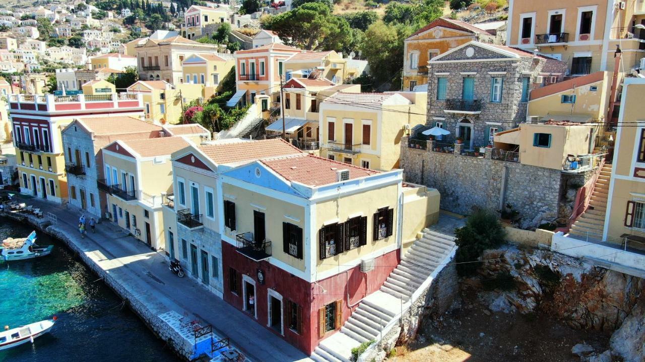 Moschos Mansion Villa Sými Buitenkant foto