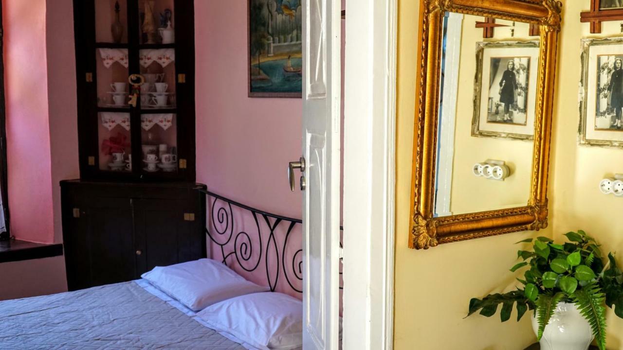 Moschos Mansion Villa Sými Buitenkant foto