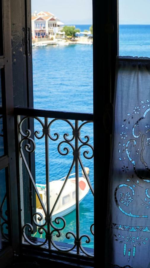 Moschos Mansion Villa Sými Buitenkant foto