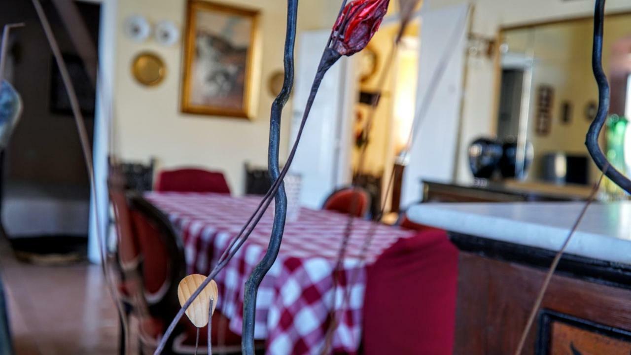 Moschos Mansion Villa Sými Buitenkant foto
